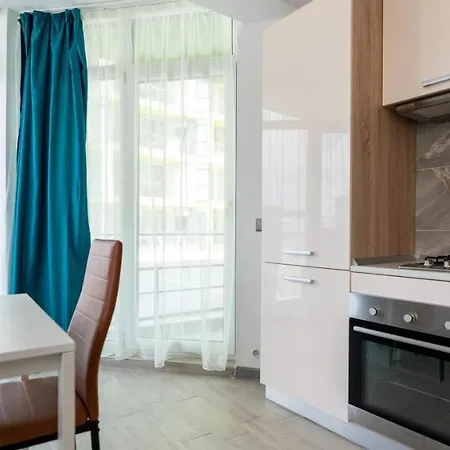 Apartment San Francisco Pool & Spa Mamaia Nord Navodari