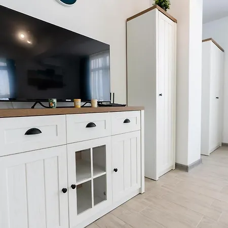 San Francisco Pool & Spa Mamaia Nord Apartment *