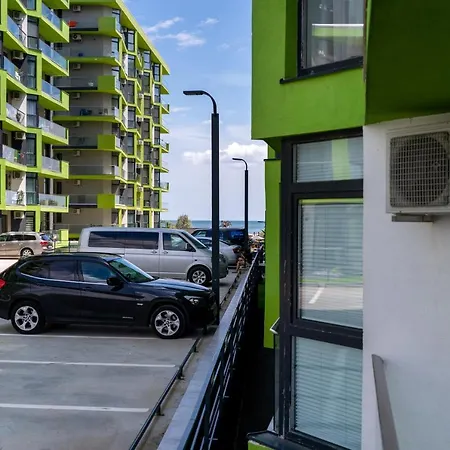 San Francisco Pool & Mamaia Nord Apartment Navodari