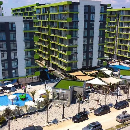 Apartment San Francisco Pool & Spa Mamaia Nord *