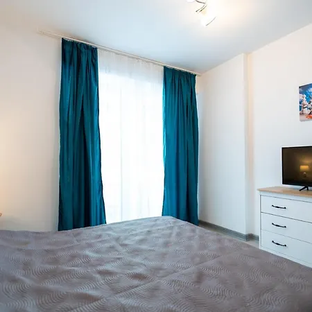 Apartment San Francisco Pool & Mamaia Nord *